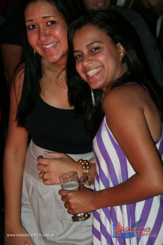 Balada: Fotos de Sexta na Plataforma do Choop na Cidade do Automovel - DF