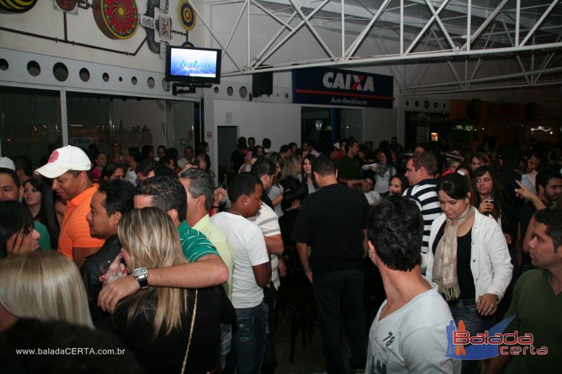 Balada: Fotos de Sexta na Plataforma do Choop na Cidade do Automovel - DF