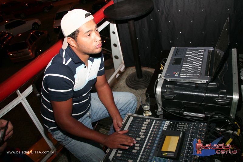 Balada: Fotos de Sexta na Plataforma do Choop na Cidade do Automovel - DF