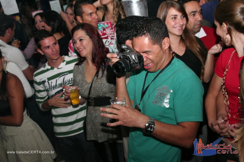 Balada: Fotos de Sexta na Plataforma do Choop na Cidade do Automovel - DF