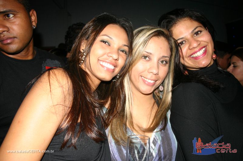 Balada: Fotos de Sexta na Plataforma do Choop na Cidade do Automovel - DF