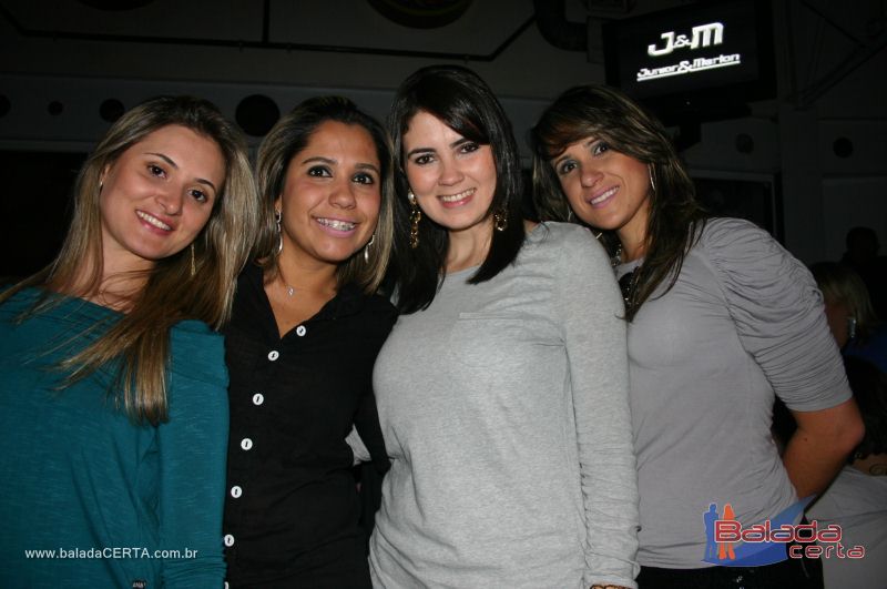 Balada: Fotos de Sexta na Plataforma do Choop na Cidade do Automovel - DF