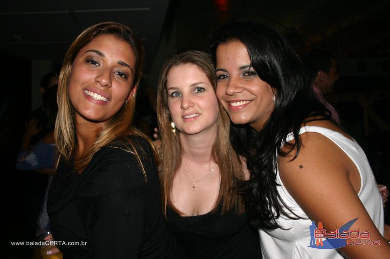 Balada: Fotos de Sexta na Plataforma do Choop na Cidade do Automovel - DF