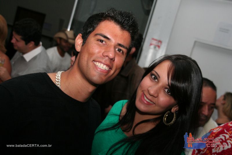 Balada: Fotos de Sexta na Plataforma do Choop na Cidade do Automovel - DF