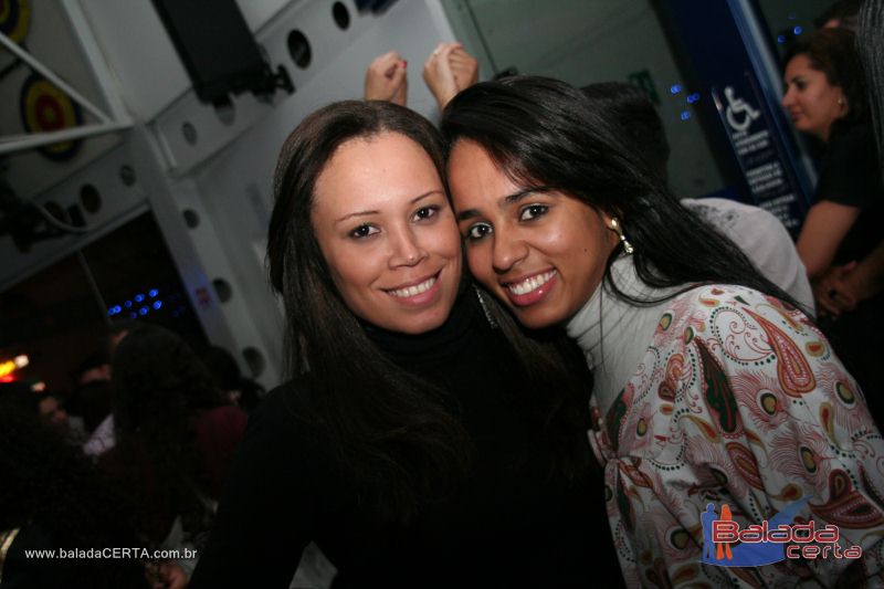 Balada: Fotos de Sexta na Plataforma do Choop na Cidade do Automovel - DF