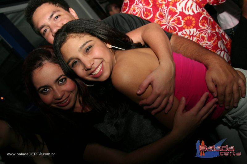 Balada: Fotos de Sexta na Plataforma do Choop na Cidade do Automovel - DF