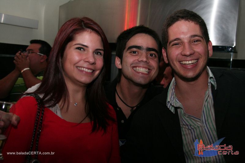 Balada: Fotos de Sexta na Plataforma do Choop na Cidade do Automovel - DF