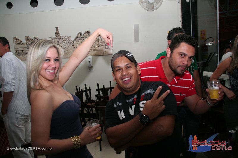 Balada: Fotos de Sexta na Plataforma do Choop na Cidade do Automovel - DF