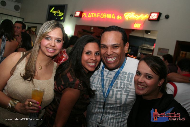 Balada: Fotos de Sexta na Plataforma do Choop na Cidade do Automovel - DF