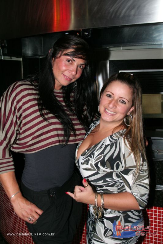 Balada: Fotos de Sexta na Plataforma do Choop na Cidade do Automovel - DF