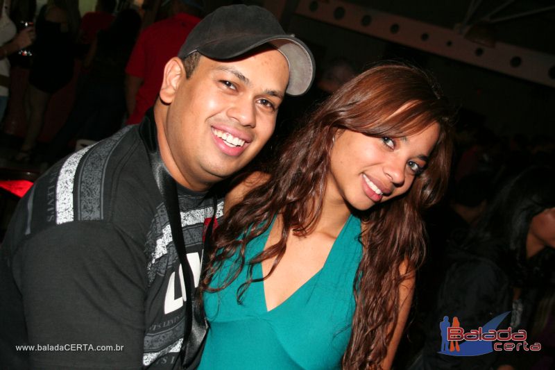 Balada: Fotos de Sexta na Plataforma do Choop na Cidade do Automovel - DF