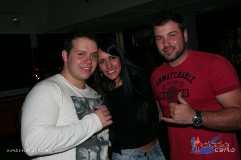 Balada: Fotos de Sexta na Plataforma do Choop na Cidade do Automovel - DF