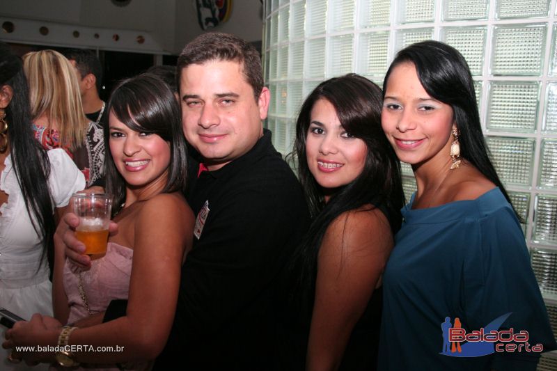 Balada: Fotos de Sexta na Plataforma do Choop na Cidade do Automovel - DF