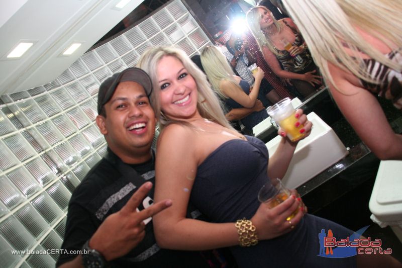 Balada: Fotos de Sexta na Plataforma do Choop na Cidade do Automovel - DF