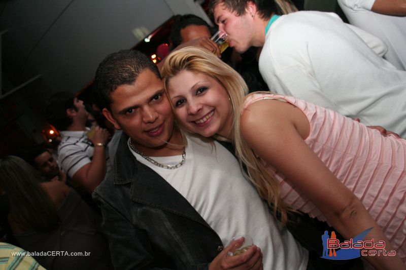 Balada: Fotos de Sexta na Plataforma do Choop na Cidade do Automovel - DF