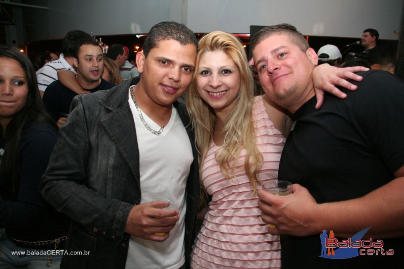 Balada: Fotos de Sexta na Plataforma do Choop na Cidade do Automovel - DF