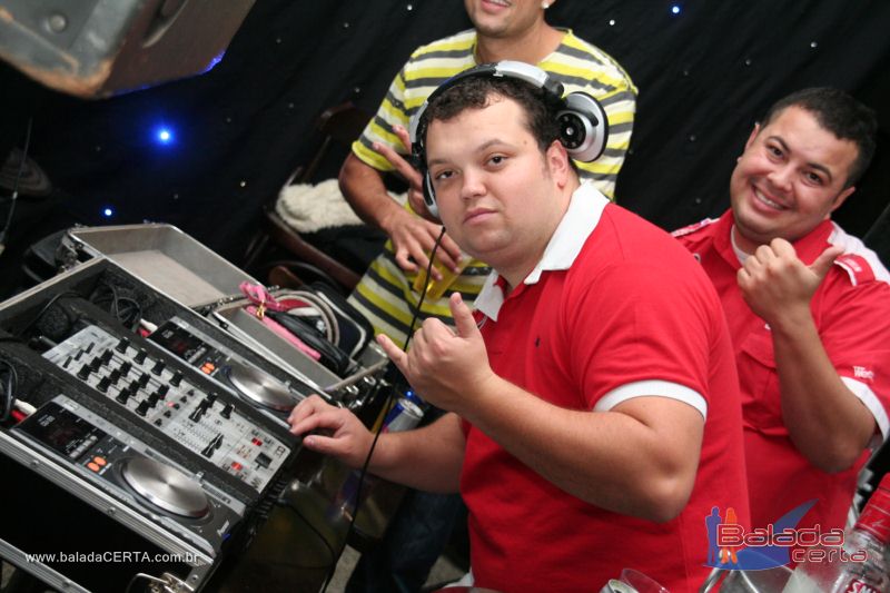 Balada: Fotos de Sexta na Plataforma do Choop na Cidade do Automovel - DF