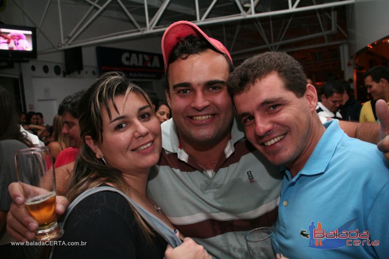 Balada: Fotos de Sexta na Plataforma do Choop na Cidade do Automovel - DF