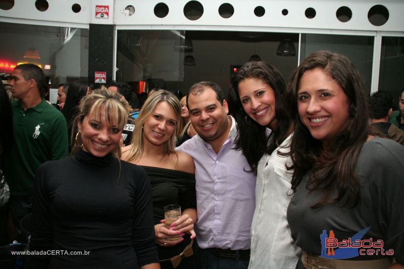 Balada: Fotos de Sexta na Plataforma do Choop na Cidade do Automovel - DF