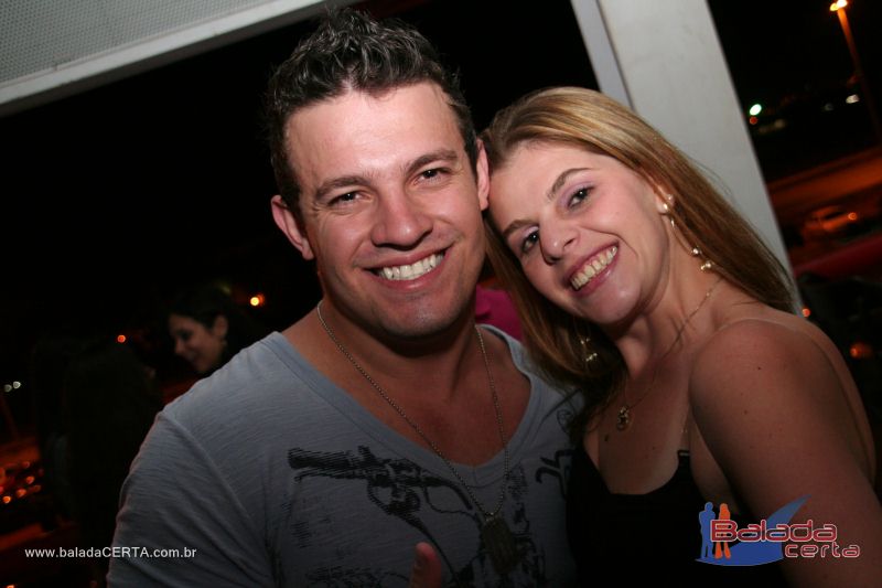 Balada: Fotos de Sexta na Plataforma do Choop na Cidade do Automovel - DF