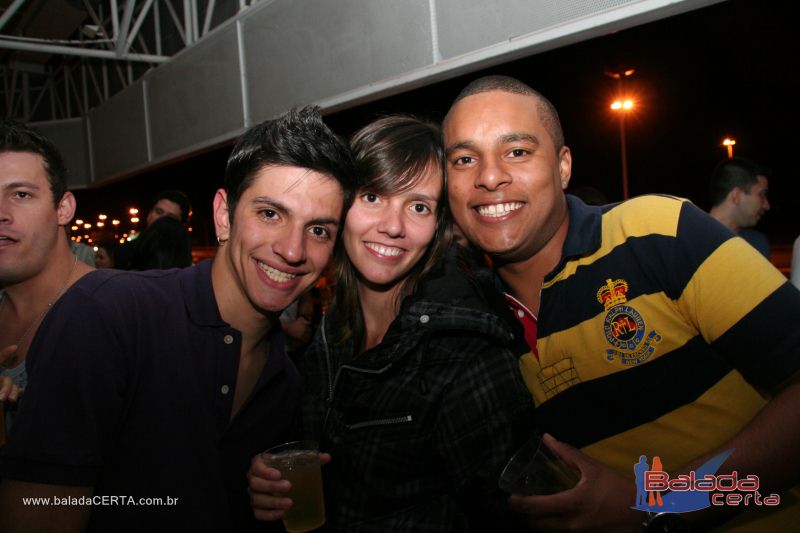 Balada: Fotos de Sexta na Plataforma do Choop na Cidade do Automovel - DF