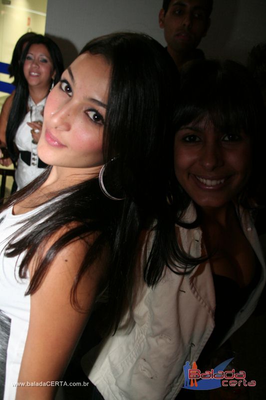 Balada: Fotos de Sexta na Plataforma do Choop na Cidade do Automovel - DF