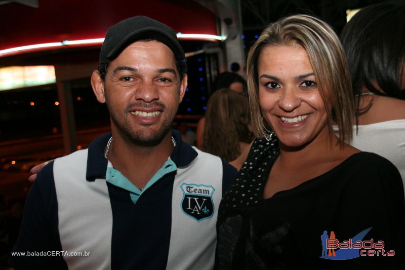 Balada: Fotos de Sexta na Plataforma do Choop na Cidade do Automovel - DF