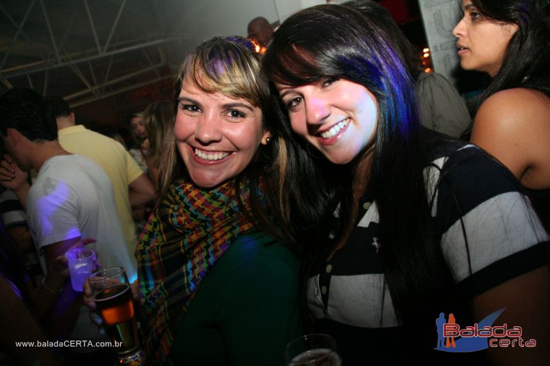 Balada: Fotos de Sexta na Plataforma do Choop na Cidade do Automovel - DF