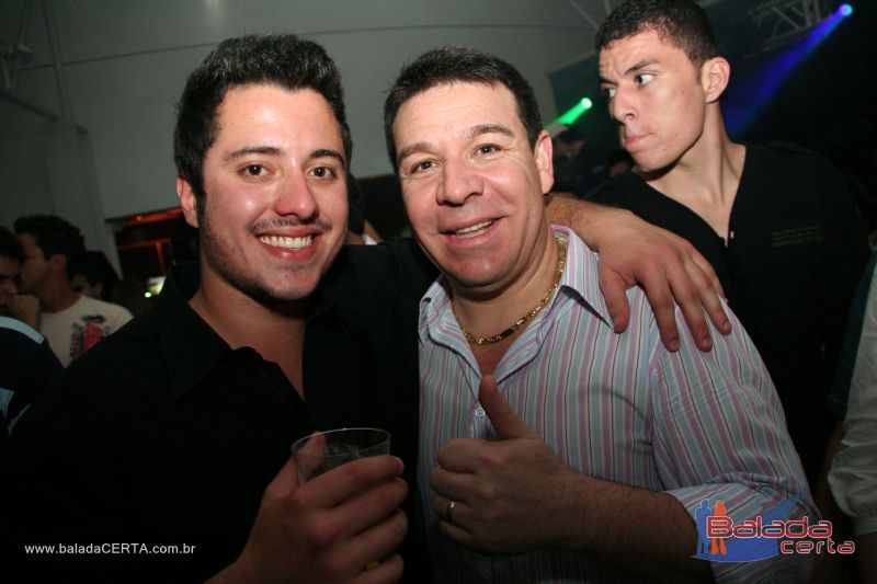 Balada: Fotos de Sexta na Plataforma do Choop na Cidade do Automovel - DF