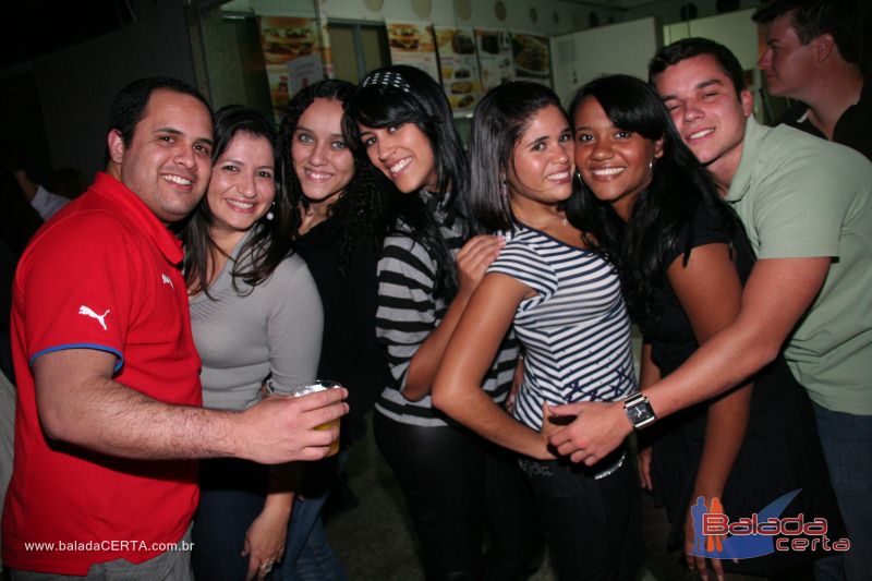 Balada: Fotos de Sexta na Plataforma do Choop na Cidade do Automovel - DF