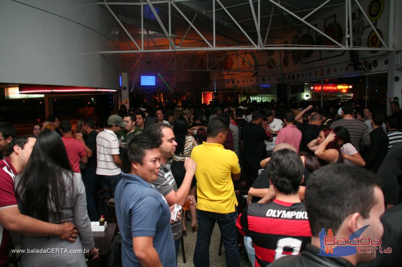 Balada: Fotos de Sexta na Plataforma do Choop na Cidade do Automovel - DF