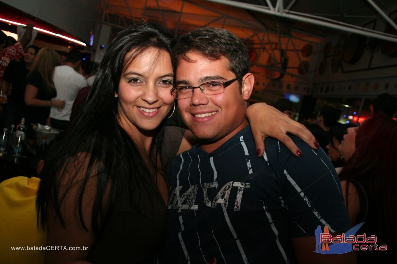 Balada: Fotos de Sexta na Plataforma do Choop na Cidade do Automovel - DF