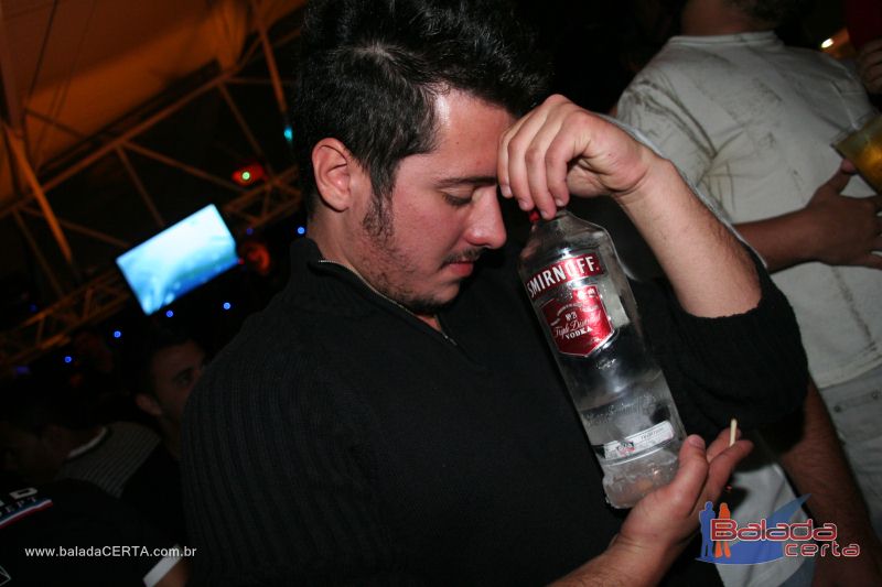 Balada: Fotos de Sexta na Plataforma do Choop na Cidade do Automovel - DF