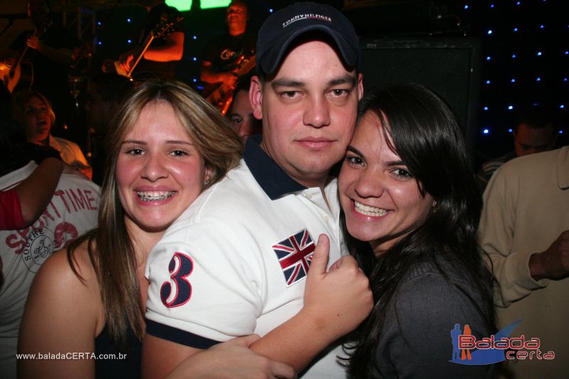 Balada: Fotos de Sexta na Plataforma do Choop na Cidade do Automovel - DF