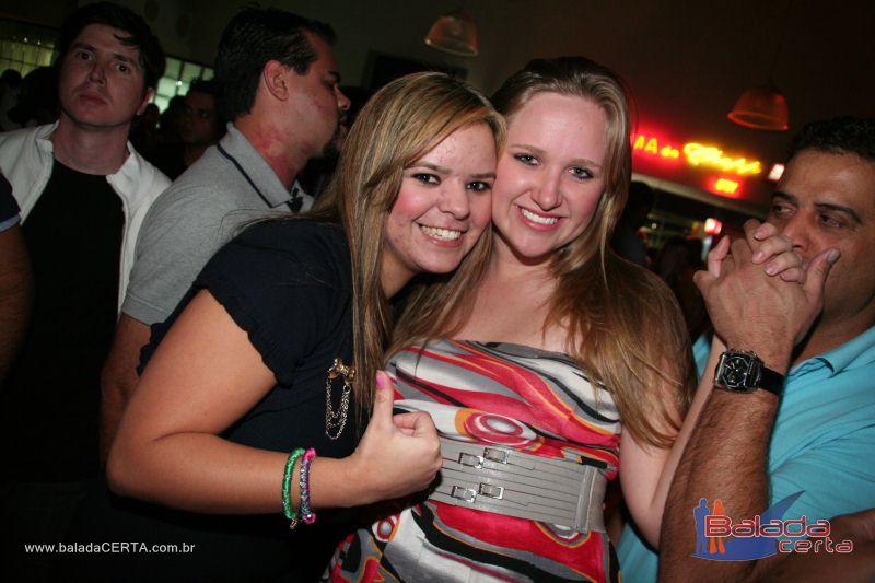 Balada: Fotos de Sexta na Plataforma do Choop na Cidade do Automovel - DF