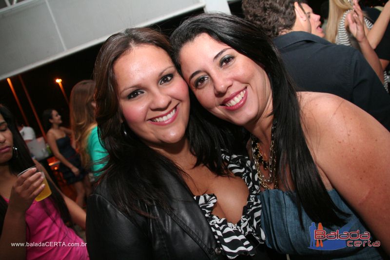 Balada: Fotos de Sexta na Plataforma do Choop na Cidade do Automovel - DF