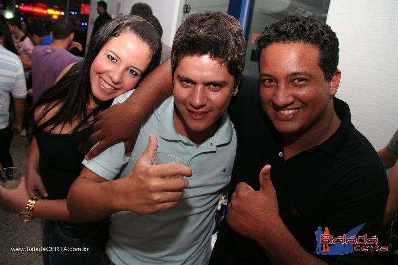 Balada: Fotos de Sexta na Plataforma do Choop na Cidade do Automovel - DF
