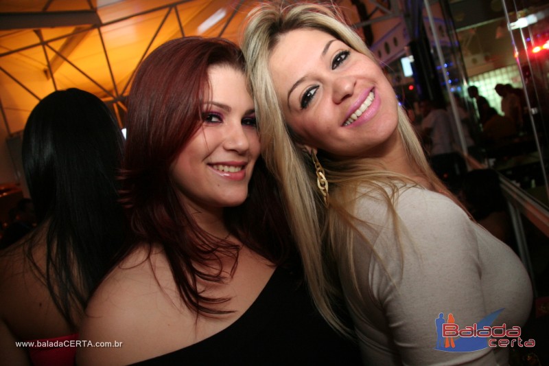 Balada: Fotos de Sexta na Plataforma do Choop na Cidade do Automovel - DF