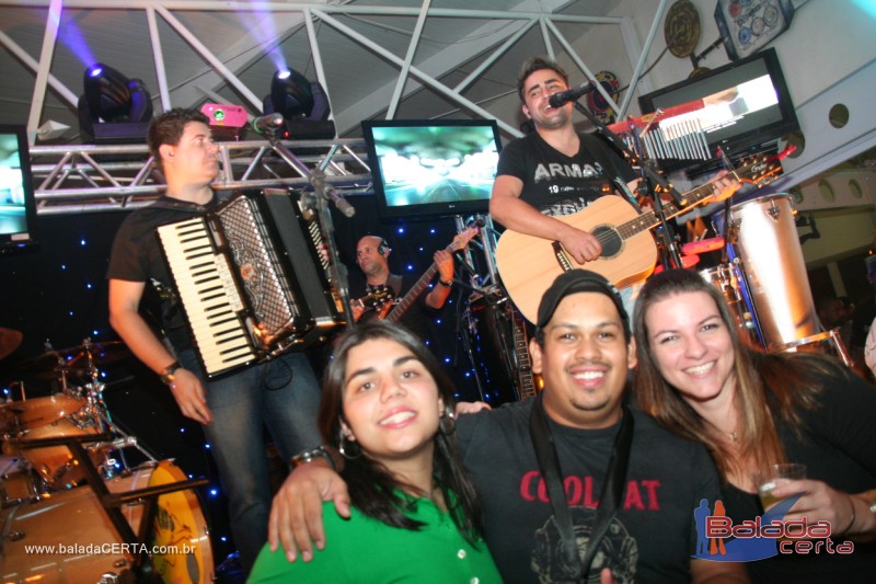 Balada: Fotos de Sexta na Plataforma do Choop na Cidade do Automovel - DF