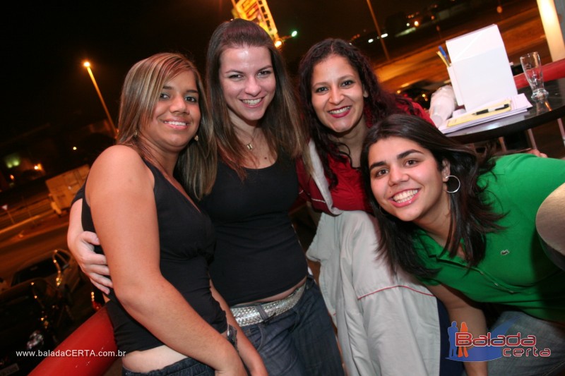 Balada: Fotos de Sexta na Plataforma do Choop na Cidade do Automovel - DF