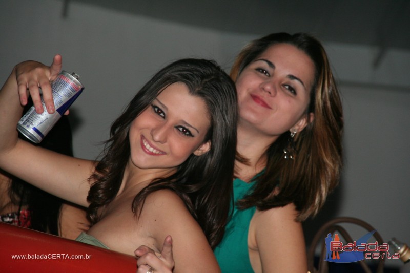 Balada: Fotos de Sexta na Plataforma do Choop na Cidade do Automovel - DF