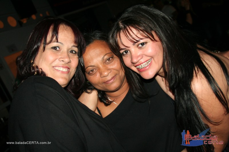 Balada: Fotos de Sexta na Plataforma do Choop na Cidade do Automovel - DF