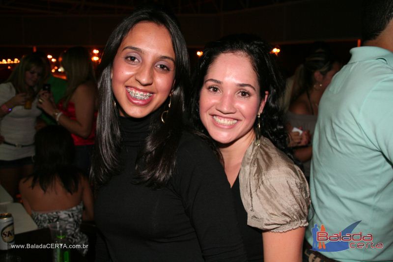 Balada: Fotos de Sexta na Plataforma do Choop na Cidade do Automovel - DF