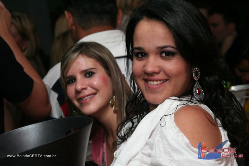 Balada: Fotos de Sexta na Plataforma do Choop na Cidade do Automovel - DF