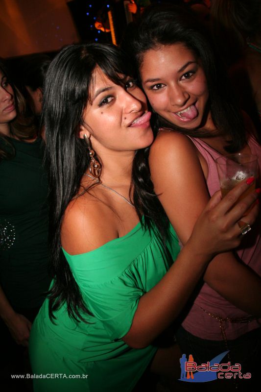 Balada: Fotos de Sexta na Plataforma do Choop na Cidade do Automovel - DF