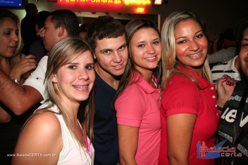 Balada: Fotos de Sexta na Plataforma do Choop na Cidade do Automovel - DF