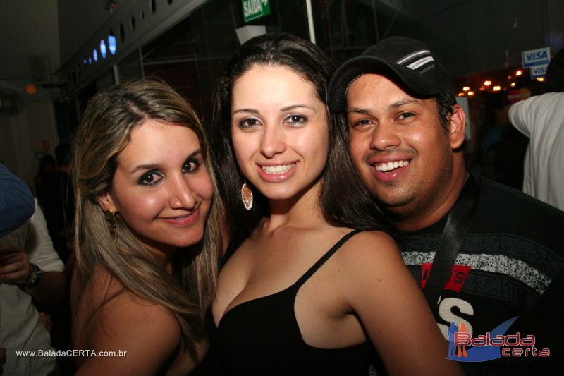 Balada: Fotos de Sexta na Plataforma do Choop na Cidade do Automovel - DF