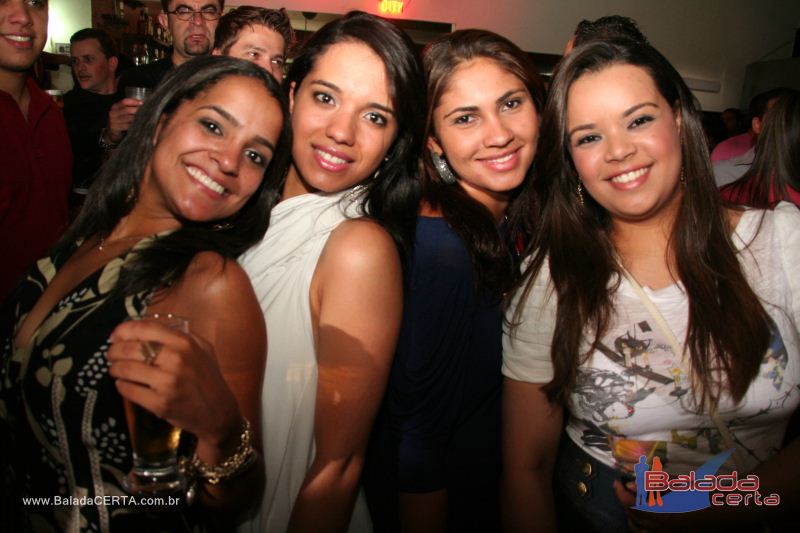 Balada: Fotos de Sexta na Plataforma do Choop na Cidade do Automovel - DF