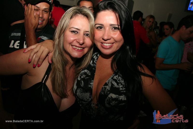 Balada: Fotos de Sexta na Plataforma do Choop na Cidade do Automovel - DF