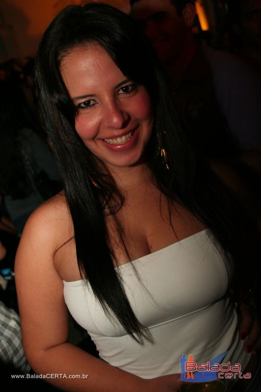 Balada: Fotos de Sexta na Plataforma do Choop na Cidade do Automovel - DF